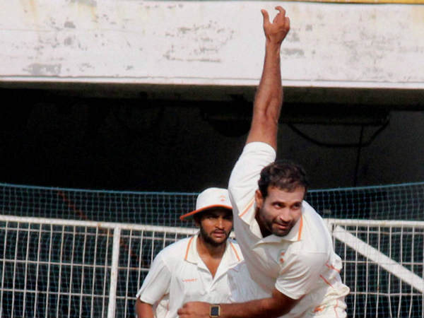 பாக்.கைக் கலக்கிய இர்பான்