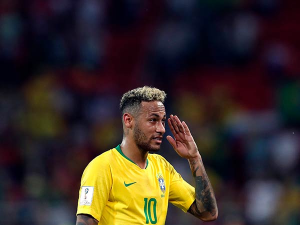 காலிறுதியில் பிரேசில் 