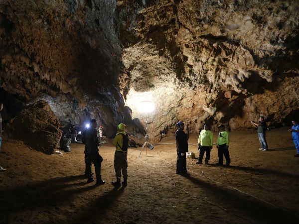 விழாவிற்கு அழைத்தனர் 