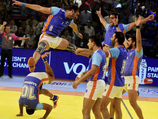 வெளிப்படையான அராஜகம்