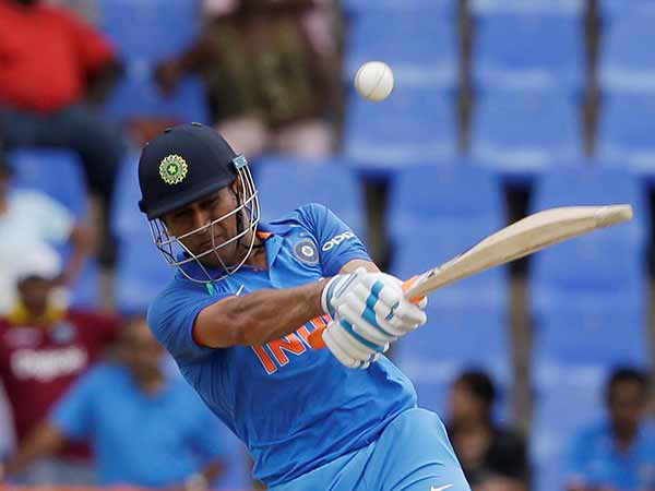 4வது இடத்தில் இறங்க வேண்டும் 