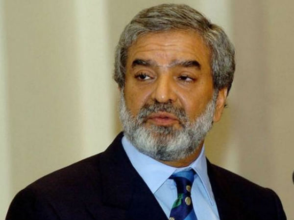 தலைக்கு மேலே போய்விட்டது 