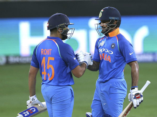 ரோஹித், தவான் சூப்பர் துவக்கம்