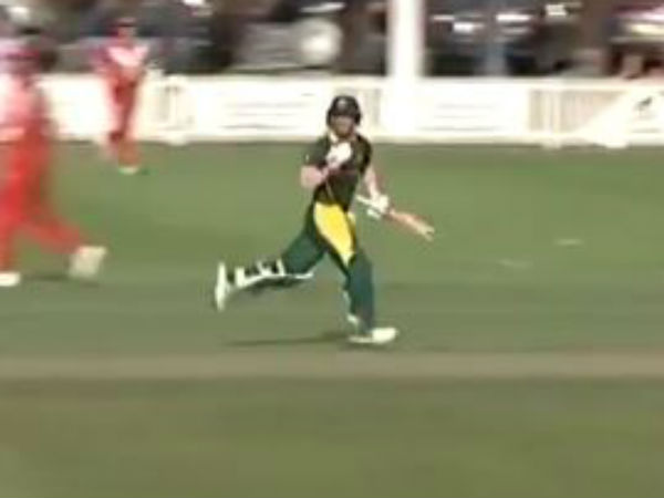 சதம் அடித்த வார்னர்