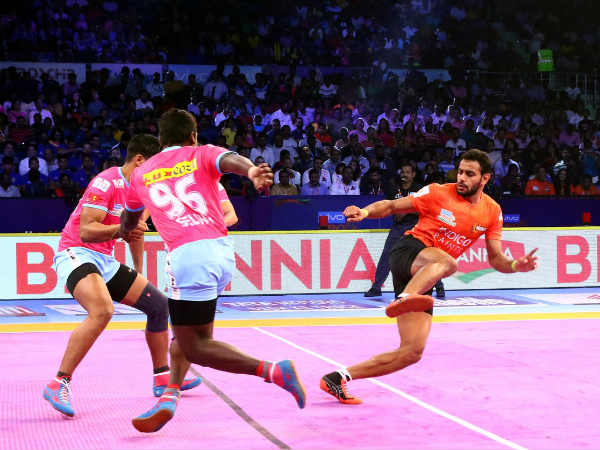 பெங்களூரு புல்ஸ் அசத்தல்