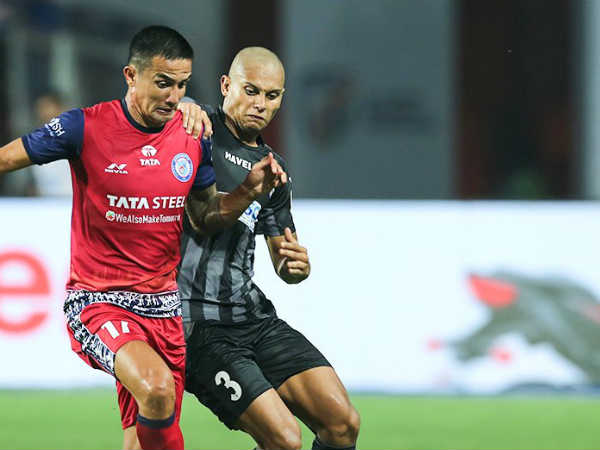 வீணான கோல் வாய்ப்புகள்