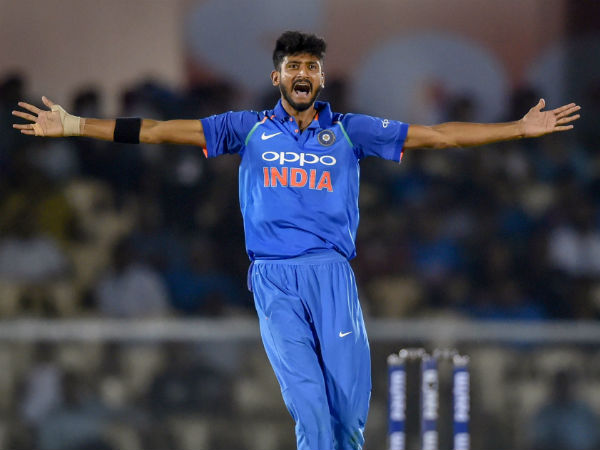 இளம் வீரர் என்பதால்..