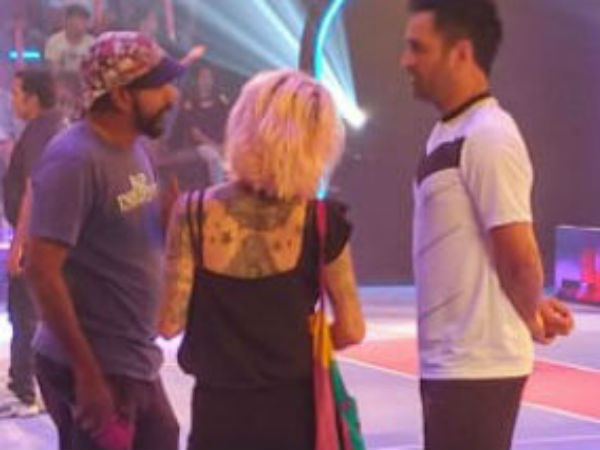 மக்கள் செல்வாக்கு