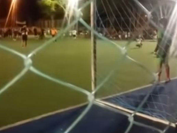 தயார் நிலையில் அணிகள்