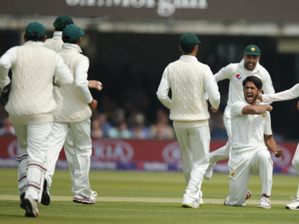 ஆதரவு அளித்த ரமீஸ் ராஜா 