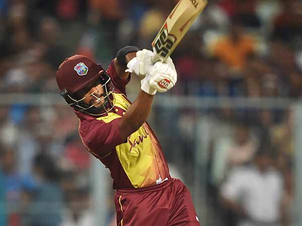 வெ.இண்டீஸ்-க்கு 196 ரன்கள் இலக்கு