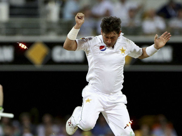 யாசிர் ஷா 8 விக்கெட்கள்