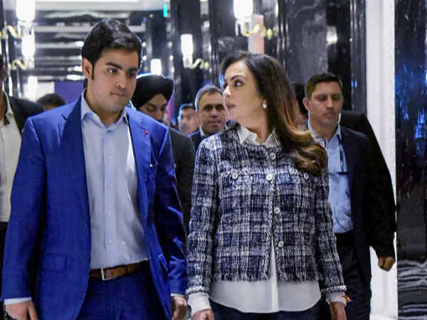 ஆகாஷ் கொடுத்த ஊக்கம்