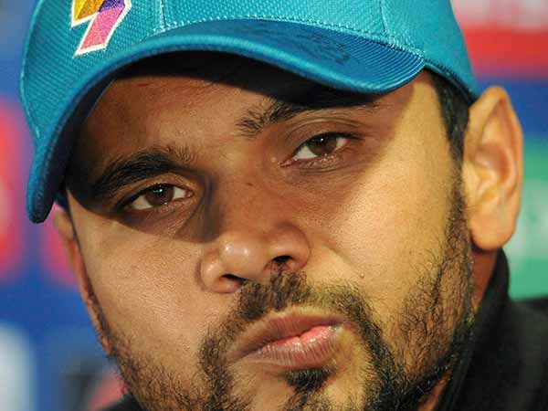 மொர்டாசா தேர்தலில் போட்டியிட்டார் மொர்டாசா தேர்தலில் போட்டியிட்டார்