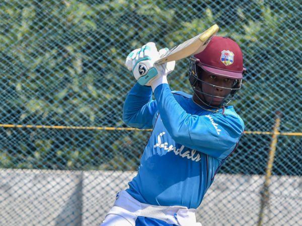 கடும் போட்டி 