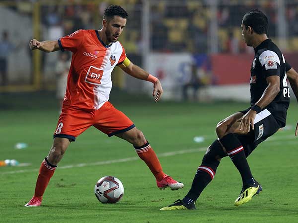 ISL 2018 - FC Goa beat North East United FC 5-1 in the league match