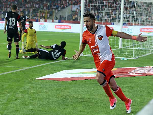 ISL 2018 - FC Goa beat North East United FC 5-1 in the league match