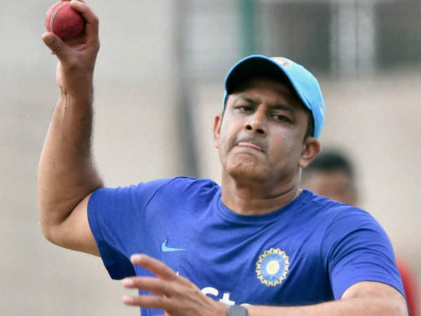 கும்ப்ளே வில்லன் ஆனார்