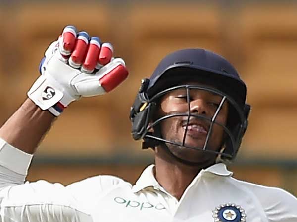 சவாலான அறிமுகம்