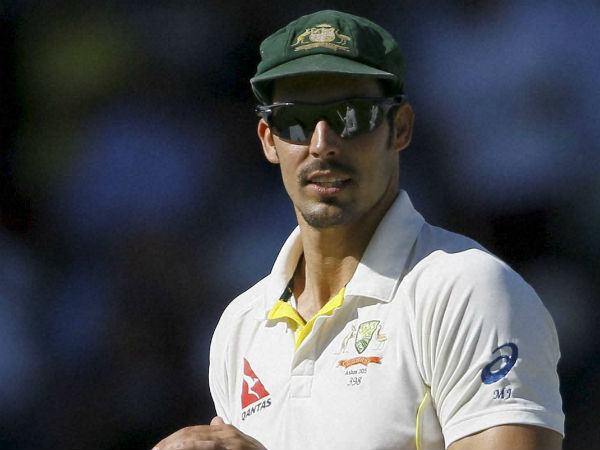 அடித்துக் கொள்ளும் இணையவாசிகள்