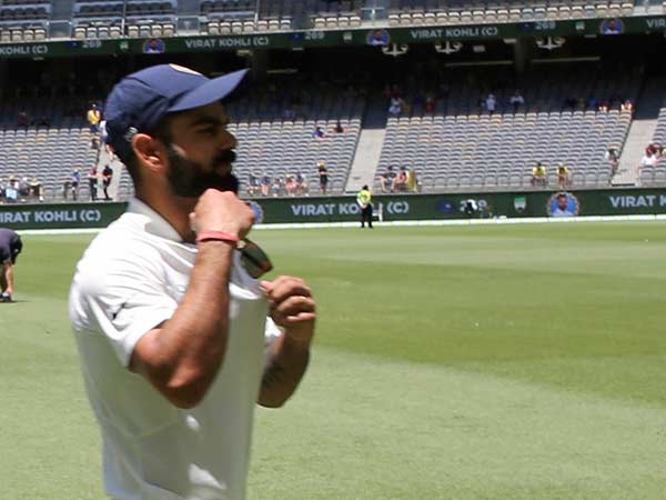 நீ தற்காலிக கேப்டன் 