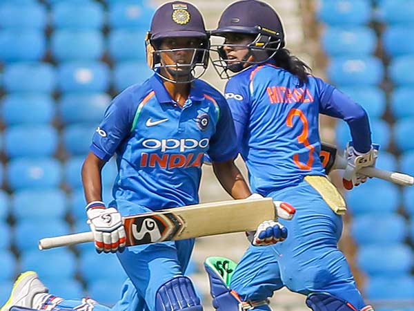 இரு பிரிவுகள் இருக்கு 