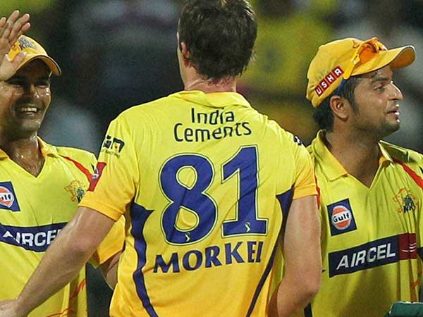 சிஎஸ்கே அணியில் ஆடியவர்