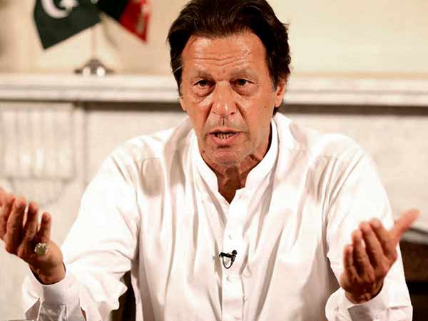 இம்ரான் கான் வாழ்த்து