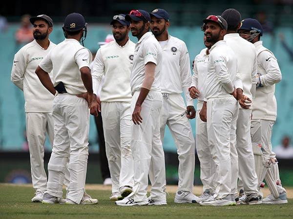 19 வீரர்கள் கொண்ட அணி