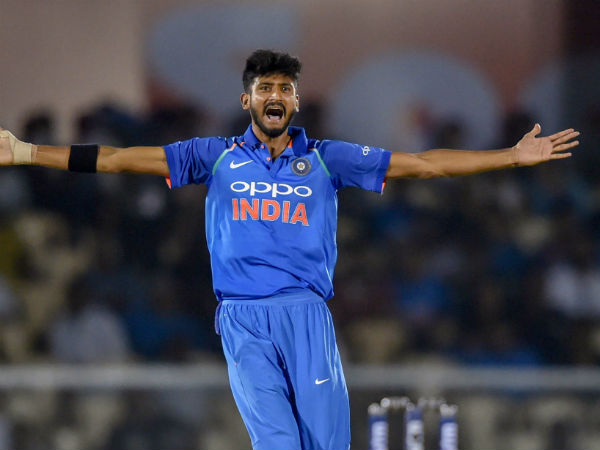 கலீல் அஹ்மது என்ன செய்வார்?