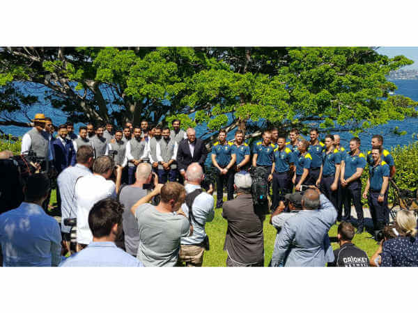 கேப்டன்கள் மட்டும்