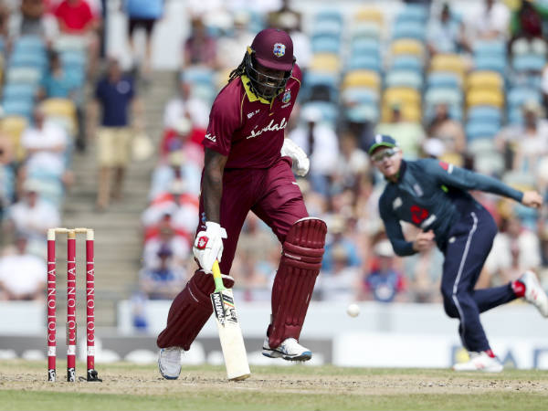 அதிக சிக்ஸர்கள்