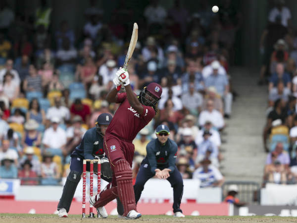 உச்சகட்ட பார்மில் கிறிஸ் கெயில்