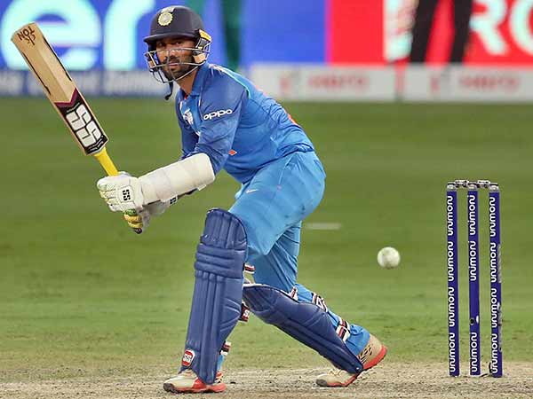 இரண்டு இடங்களுக்கு போட்டி