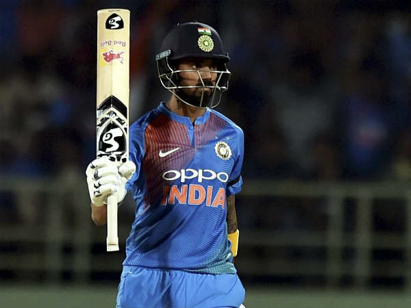 இடை நீக்கம்