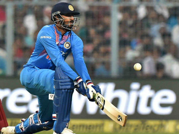 க்ருனால் பண்டியா பேட்டிங்