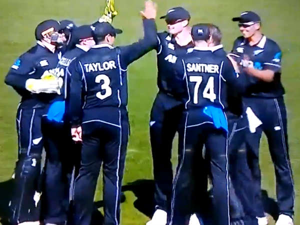 ராயுடு சதம் நழுவியது