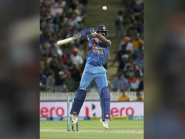 நியூசிலாந்து ஆட்டம்