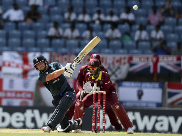 இங்கிலாந்து 418 ரன்கள்