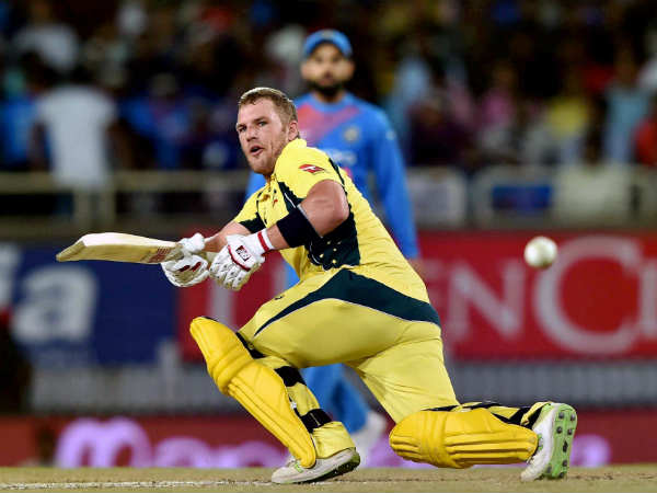 தொடக்கத்தில் சரிவு 