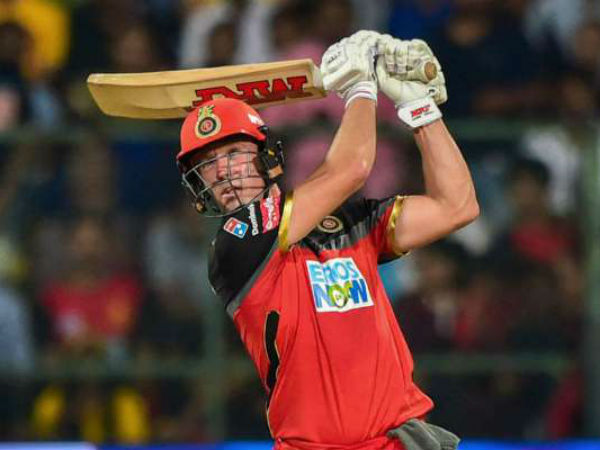 மிரளும் எதிரணி 