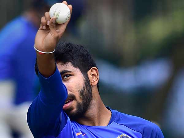 அதிக ரன்கள் கொடுத்தார்