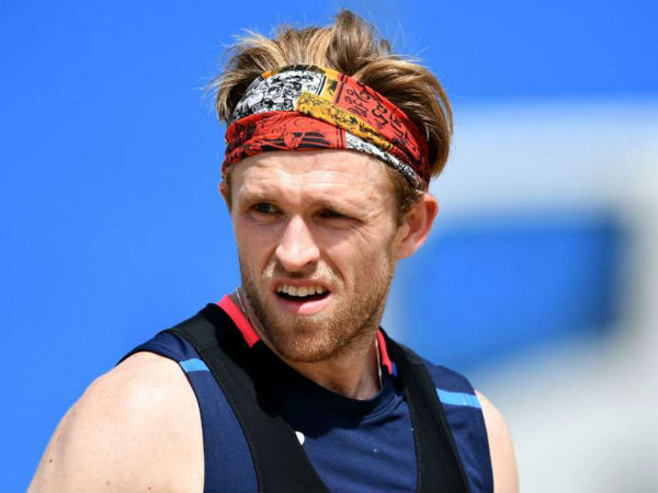 டேவிட் வில்லி விலகல்