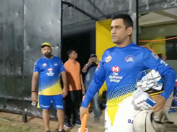 ரசிகர் கூட்டம்