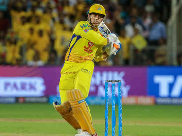 கேப்டன் தோனியின் ரன்கள்