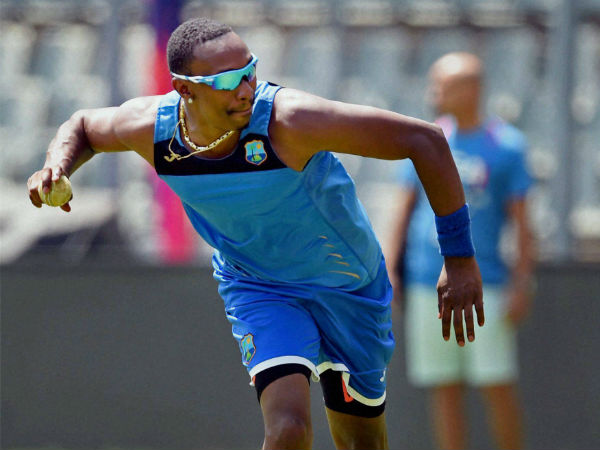 இளம்வீரர்கள் உள்ளனர் 