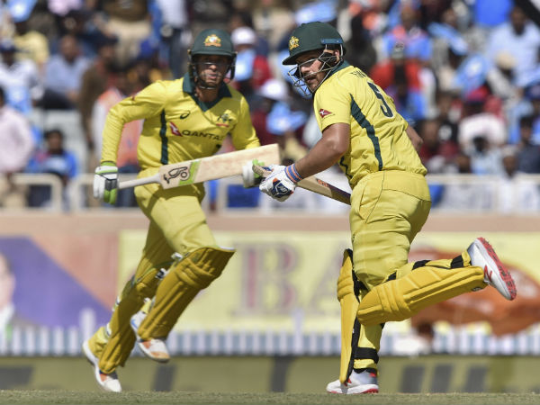 313 ரன்கள் குவிப்பு 