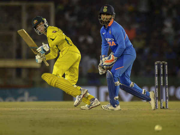 அவுட் இல்லை