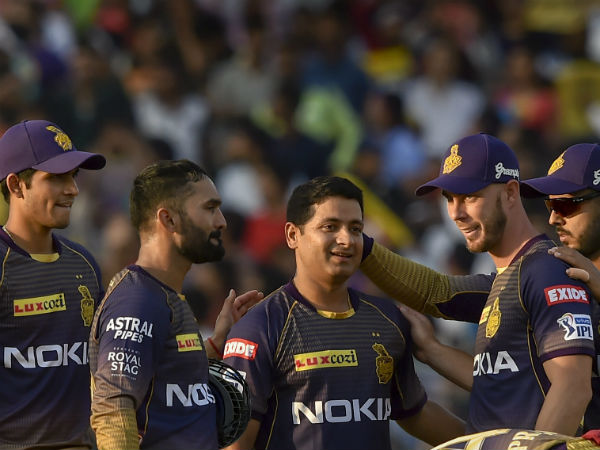 வந்தார் விஜய் சங்கர் 