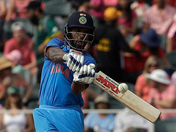 ஏராளமான வீரர்கள்